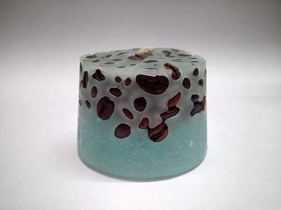Light green coffee bean cup candle